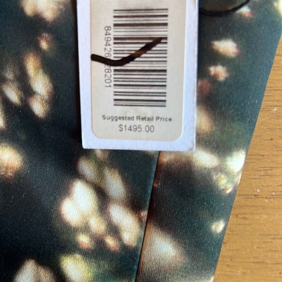 CUSHNIE ET OCHS DESIGNER DRESS. SIZE 8 - Picture 6 of 8